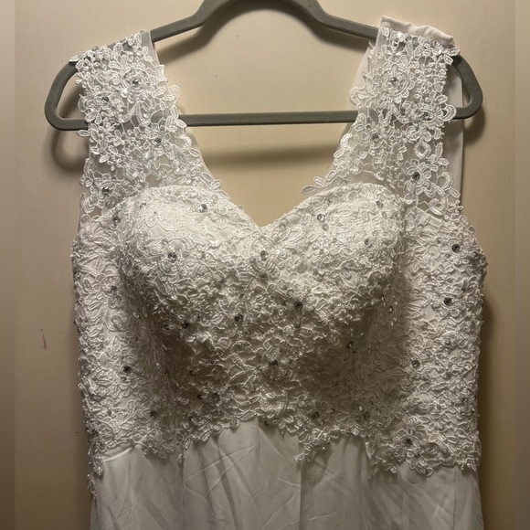 White Rhinestone Wedding Dress! - Picture 2 of 2